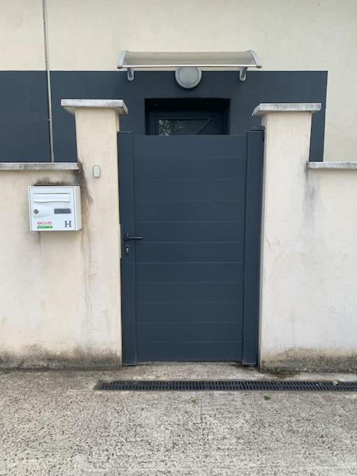Maison Familiale Centre Dijonヴィラ エクステリア 写真